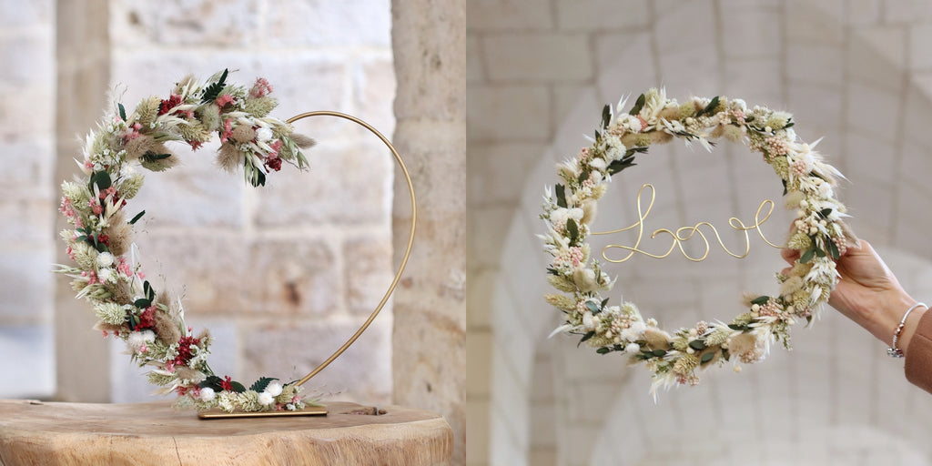 bandeau page d'accueil instant candide représentant deux couronnes de fleurs séchées. Une couronne en forme de cœur, une couronne avec l'inscription Love.